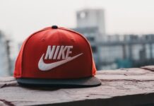 Sportowe czapki Nike
