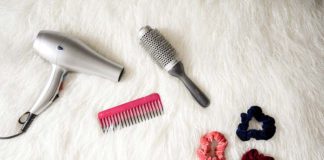 Wszystko co musisz wiedzieć o szczotkach do włosów