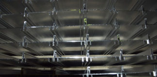 Łącznik krzyżowy do profili - zasada działania