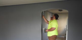 Jak malować sufit i ściany bez smug