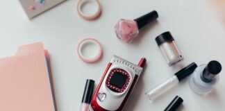 Peeling ust a higiena jamy ustnej - czy istnieje związek?