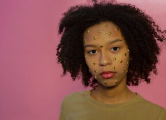 Najlepsze błyszczyki do ust dla każdego typu ust 8. Najlepsze błyszczyki do ust dla każdego typu usta.